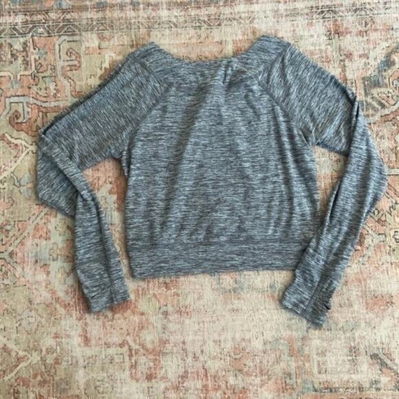Layer 8 Heathered Grey Qwick Dry Long Sleeve Active Top - M - Picture 2 of 4